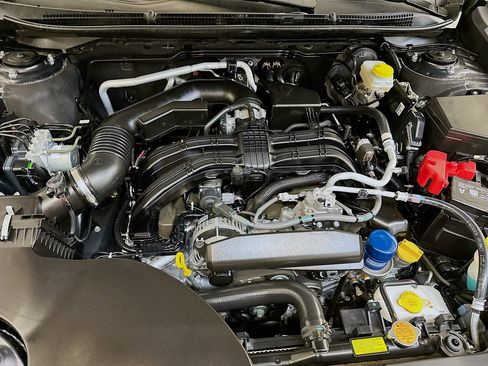 Used 2025 Subaru Outback Premium w/ Popular Package #1A image 36