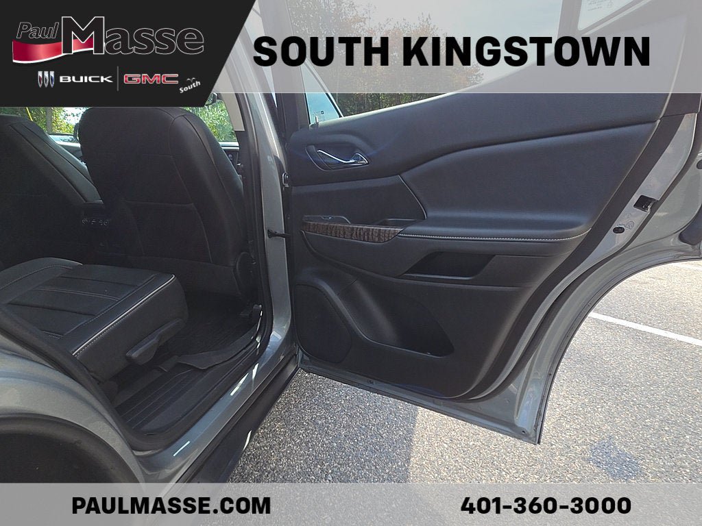 Used 2023 GMC Acadia Denali w/ Denali Ultimate Package AWD/4WD image 28