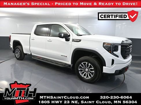 Used 2023 GMC Sierra 1500 AT4 w/ AT4 Preferred Package AWD/4WD image 1