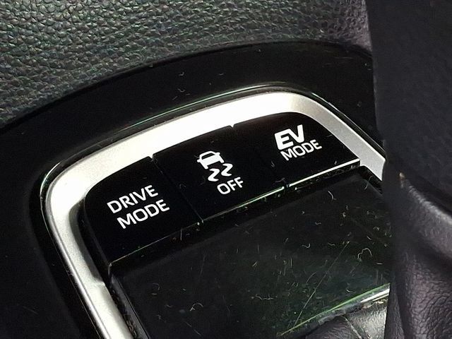 Certified 2024 Toyota Corolla LE AWD/4WD image 14