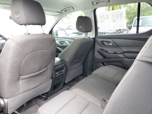 Used 2018 Chevrolet Traverse LS image 9