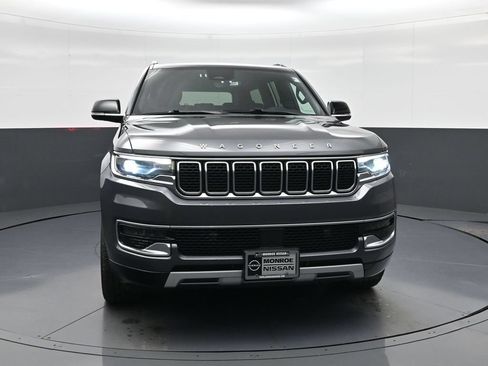 Used 2024 Jeep Wagoneer Series II w/ Flexible Seating Group AWD/4WD image 2