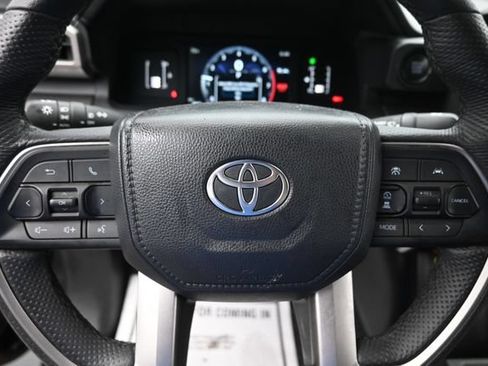 Used 2024 Toyota Tacoma SR5 AWD/4WD image 14