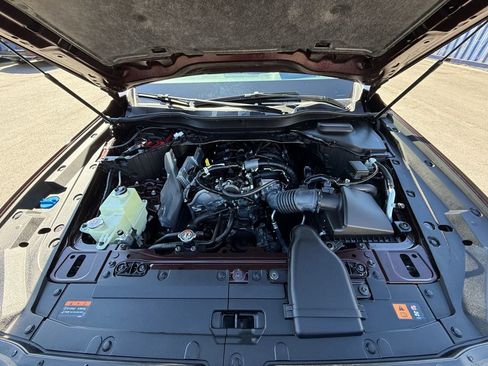 Used 2024 MAZDA CX-90 Plug-In Hybrid w/ Premium Pkg image 28