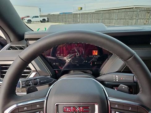 New 2026 GMC Yukon XL Elevation w/ LPO, Floor Liner Package image 15