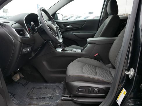 Used 2018 Chevrolet Equinox LT image 13