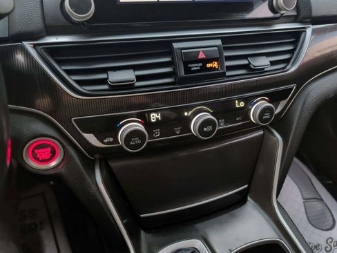 Used 2021 Honda Accord Sport image 14