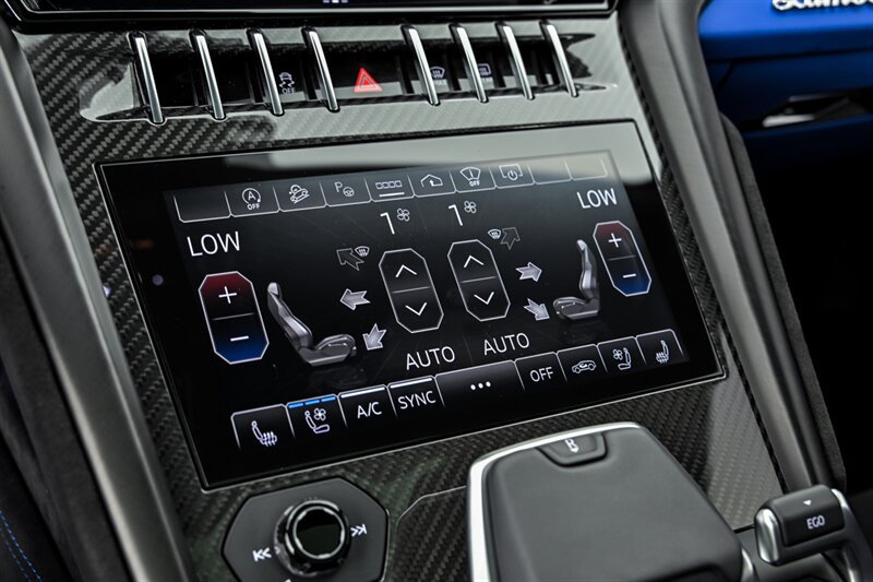 Used 2024 Lamborghini Urus S AWD/4WD image 45