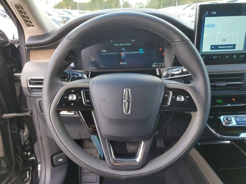 New 2026 Lincoln Corsair Grand Touring AWD/4WD image 23