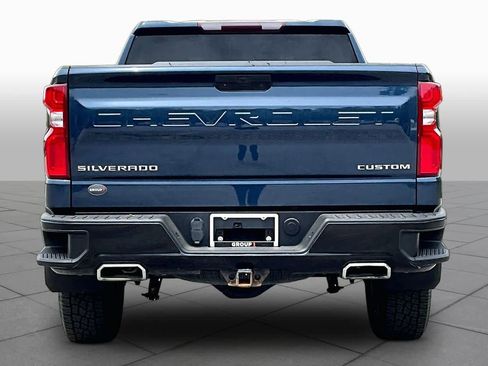 Used 2021 Chevrolet Silverado 1500 Custom Trail Boss AWD/4WD image 5
