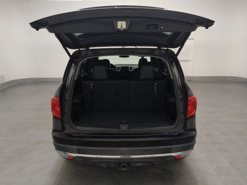 Used 2017 Honda Pilot Elite image 29