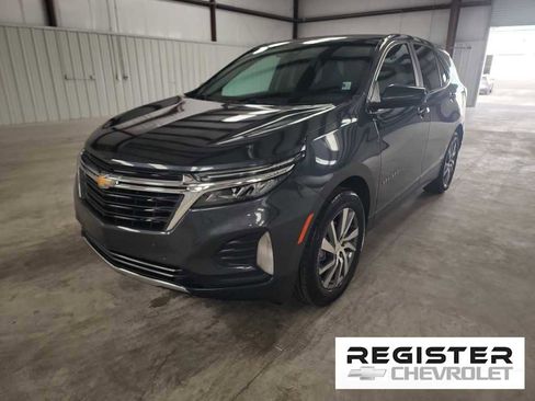 Used 2023 Chevrolet Equinox LT image 1