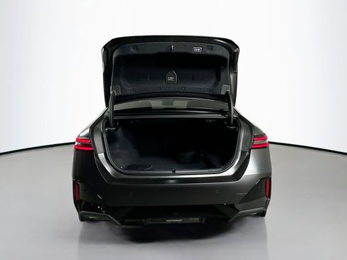 New 2026 BMW 550e xDrive w/ Executive Package image 26