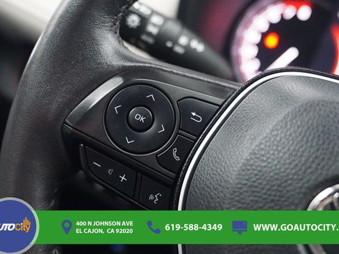 Used 2022 Toyota RAV4 Limited FWD image 20