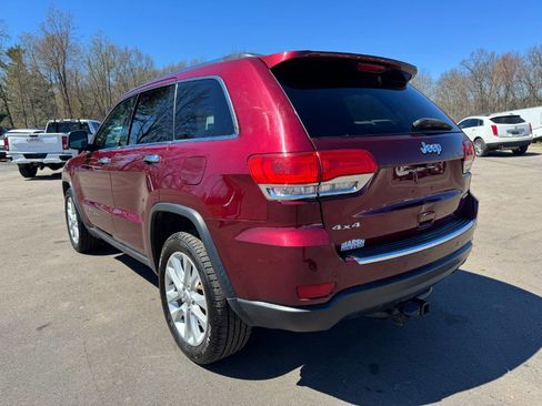 Used 2017 Jeep Grand Cherokee Limited AWD/4WD image 3