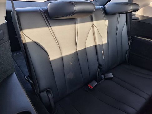 Certified 2024 Acura MDX FWD w/ Technology Package image 31