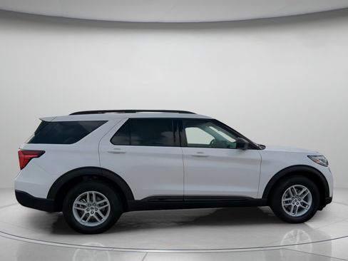 New 2026 Ford Explorer Active image 34
