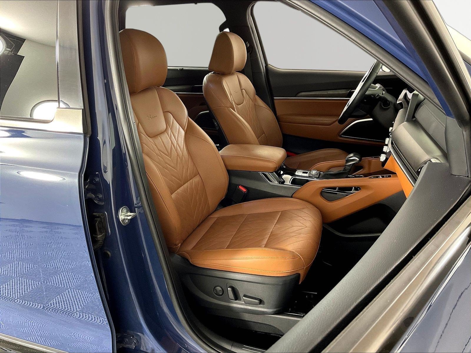 Used 2025 Kia Telluride SX X-Line AWD/4WD image 30
