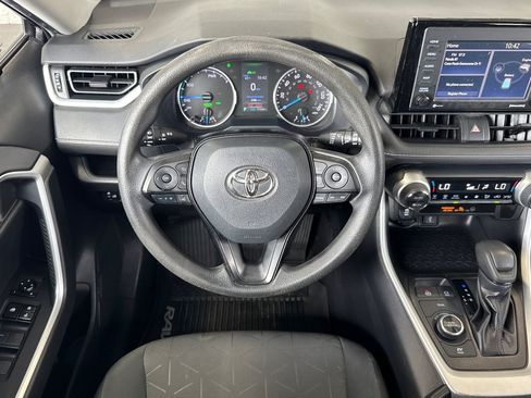 Certified 2021 Toyota RAV4 XLE AWD/4WD image 13