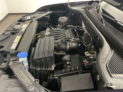 Used 2022 Volkswagen Atlas Cross Sport SEL R-Line image 20