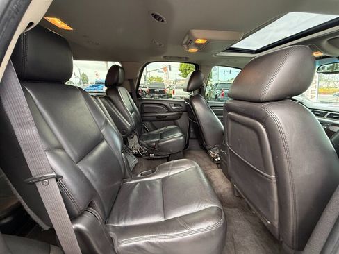 Used 2011 GMC Yukon Denali AWD/4WD image 39