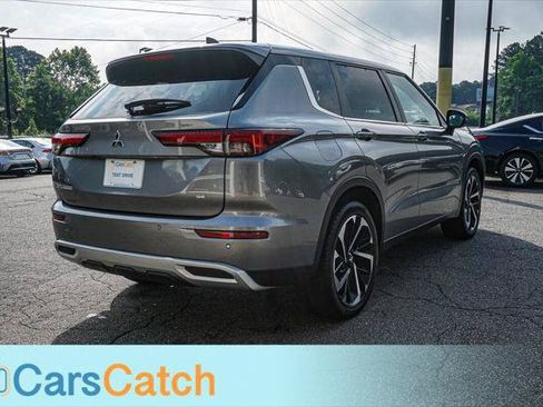Used 2023 Mitsubishi Outlander SE AWD/4WD image 15