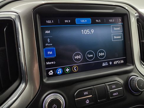 Used 2023 Chevrolet Silverado 2500 LT w/ Convenience Package image 11