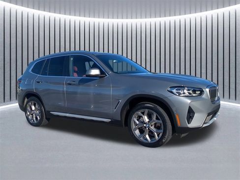 Certified 2024 BMW X3 xDrive30i w/ Premium Package w/ZPA image 3