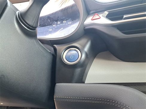 Used 2024 Toyota Sienna XLE image 29