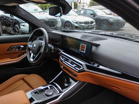 Certified 2023 BMW 330i Sedan w/ Premium Package RWD image 15