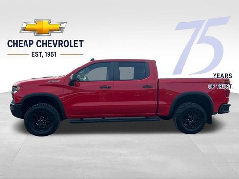 Used 2024 Chevrolet Silverado 1500 ZR2 AWD/4WD image 2
