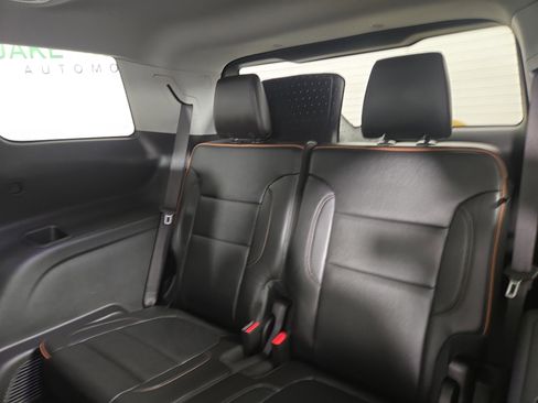 Used 2023 GMC Acadia AT4 w/ GMC Pro Grade Package image 13