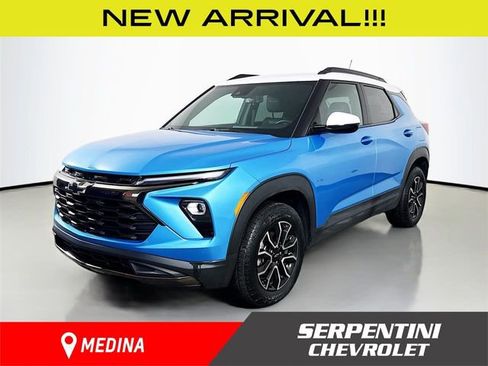 Used 2025 Chevrolet TrailBlazer ACTIV w/ Driver Confidence Package image 1