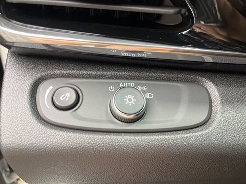 New 2026 Buick Envista Sport Touring w/ Convenience I Package FWD image 11