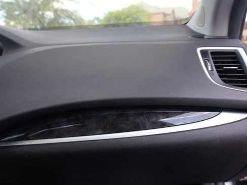 Used 2018 Acura TLX w/ Technology Package FWD image 20