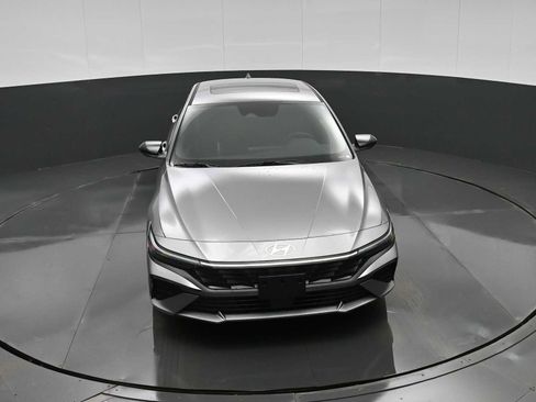 New 2026 Hyundai Elantra SEL Sport Premium image 23