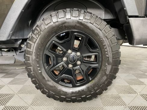 Used 2016 Jeep Wrangler Sport AWD/4WD image 10