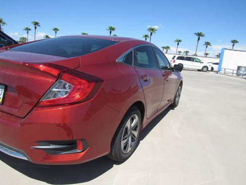 Used 2021 Honda Civic LX image 3
