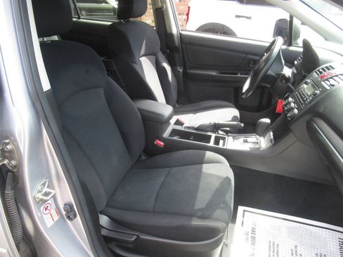 Used 2013 Subaru Impreza 2.0i AWD/4WD image 7