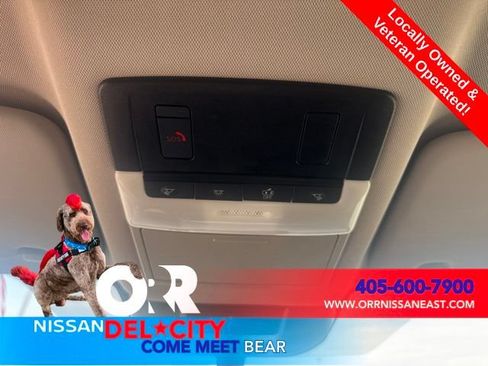 Used 2025 Nissan Rogue SV FWD image 28