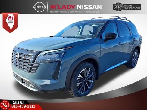 New 2026 Nissan Pathfinder Platinum image 3