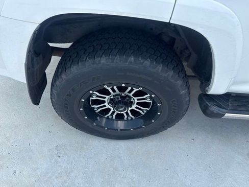 Used 2017 Toyota 4Runner SR5 Premium RWD image 11