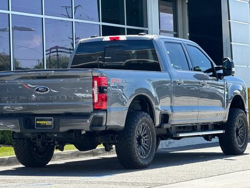 Used 2024 Ford F250 Lariat w/ FX4 Off-Road Package AWD/4WD image 4