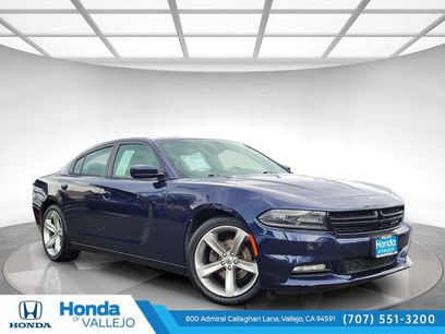 Used 2017 Dodge Charger SXT w/ Plus Group