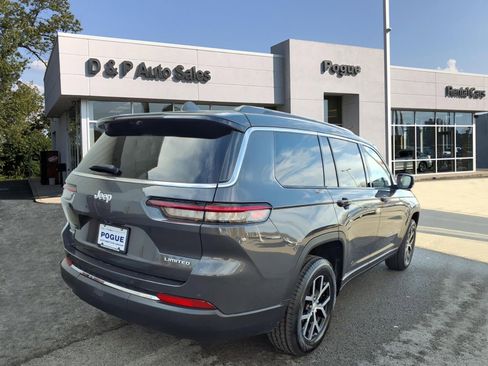 Used 2024 Jeep Grand Cherokee L Limited w/ Luxury Tech Group II image 2