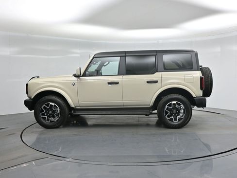 New 2026 Ford Bronco Outer Banks image 28