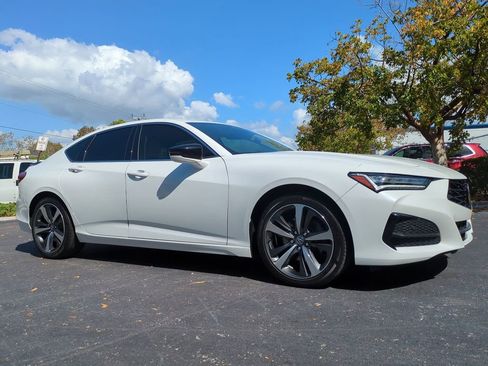 Certified 2024 Acura TLX w/ Technology Package image 2