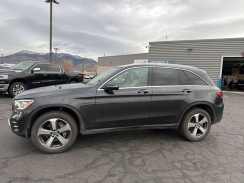Used 2022 Mercedes-Benz GLC 300 4MATIC image 23