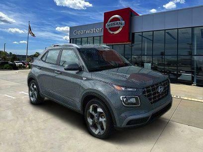 Used 2022 Hyundai Venue SEL