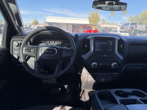 Used 2024 GMC Sierra 2500 Pro image 22